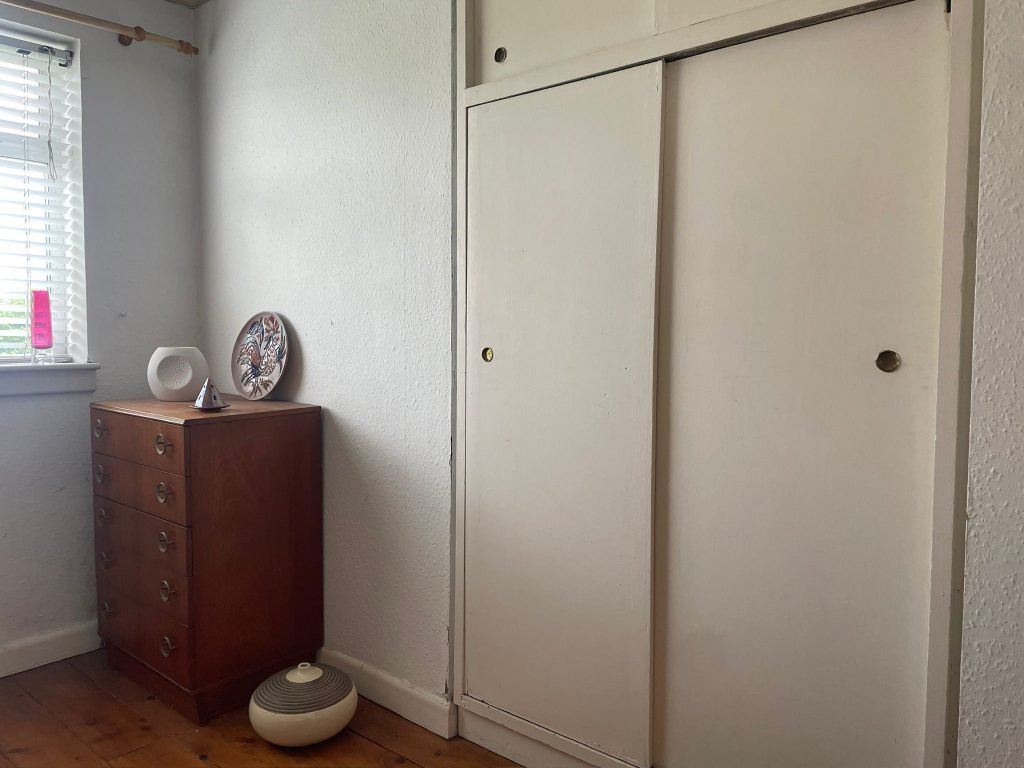 THEHomeshareIE's tweet image. 🌟 Exciting Opportunities in North Dublin! 🌟
🏡Looking for affordable and welcoming accommodation? Check out these two fantastic female-only homeshare options in friendly North Dublin — complete with great transport links, lovely gardens, and a warm, supportive environment.
🐶…