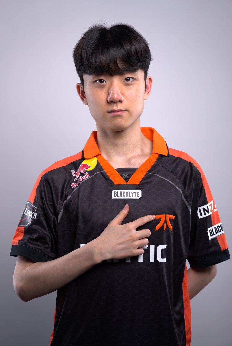 FNATIC's tweet image. o
○
╭◜◝ ͡ ◜ ͡ ╮ ╭◜◝ ͡ ◜◝ ͡ ◝╮
( thinking ) ( about )
╰◟◞ ͜ ╭◜◝ ͡ ◜◝ ͡ ◝ ͡ ╮◞◟◞ ╯
( FNC Poby )
╰◟◞ ͜ ◟◞ ͜ ◟◞ ╯