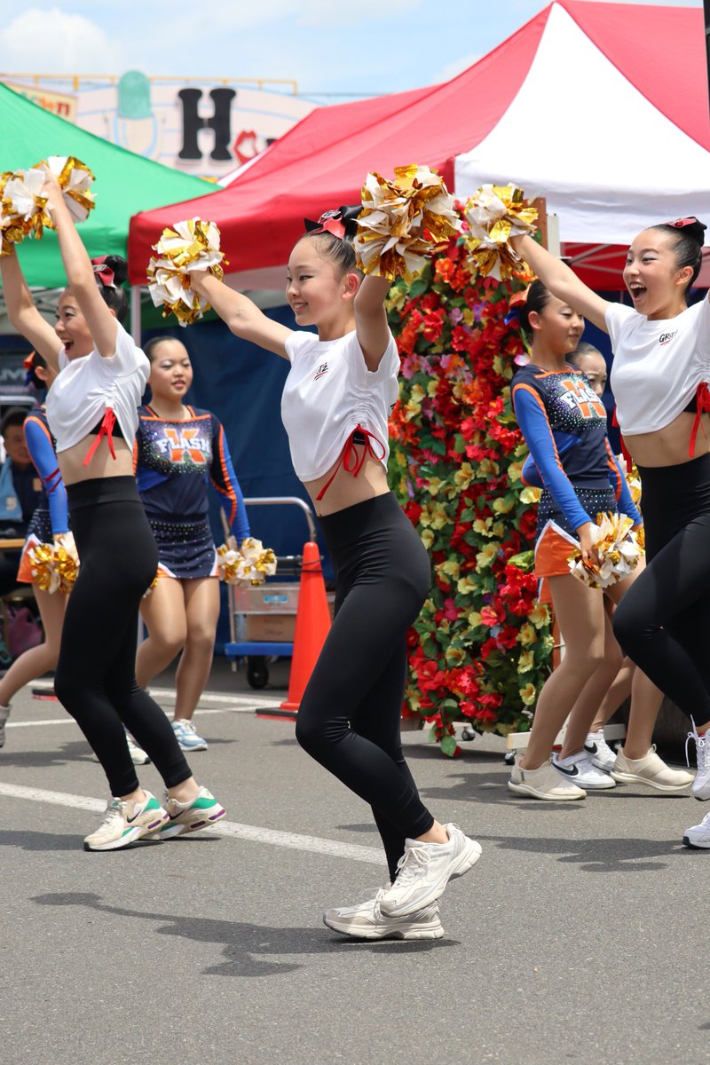 やまいわけんS tweet media