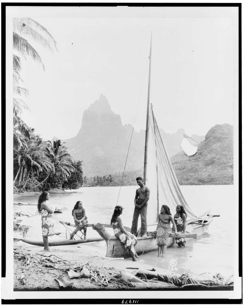 1SafetyLast's tweet image. Moorea, 1922
Edward A. Salisbury photographer
Library of Congress / PPOC / Collection George Grantham Bain