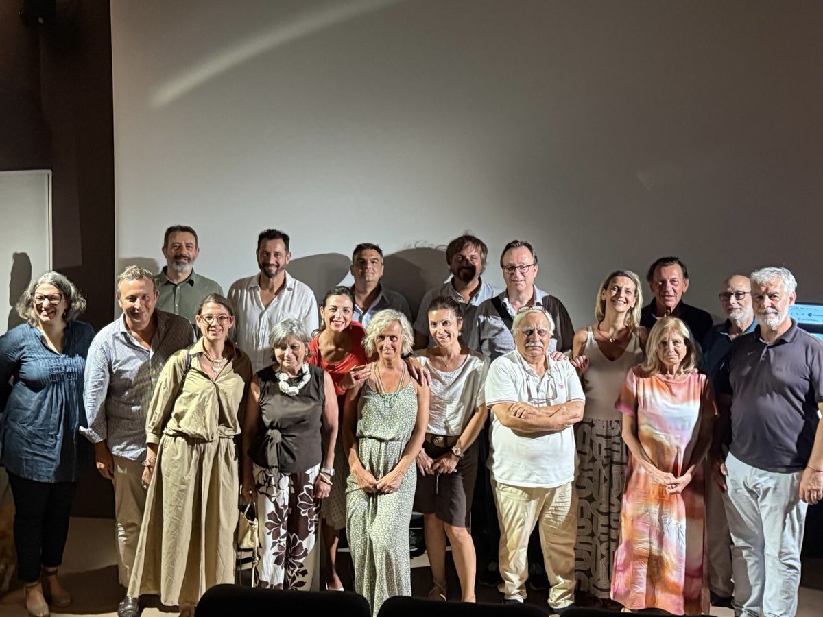 Diventa realtà il Circolo della Stampa di Pisa 👏

Nell'incontro che si è tenuto ieri Cineclub Arsenale, oltre 30 soci hanno approvato lo statuto.

A dare supporto all’iniziativa il vicepresidente di Odg Toscana, <a href="/MicheleTaddei2/">Michele Taddei</a> 

Tutte le info 👇
odg.toscana.it/diventa-realta…