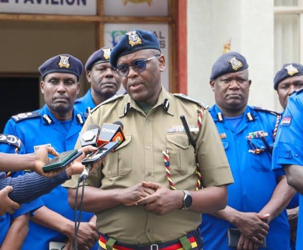 SHOCKING REVELATION;

DIG Eliud Lagat never stepped aside ;he was just on an 18-day leave approved by IG Kanja, court records show.

So... Kanja &amp; Ipoa LIED to Kenyans.🙇🏻👀

If they’re willing to lie so easily...
What makes us believe Eliud Lagat wasn't at the station and didn't