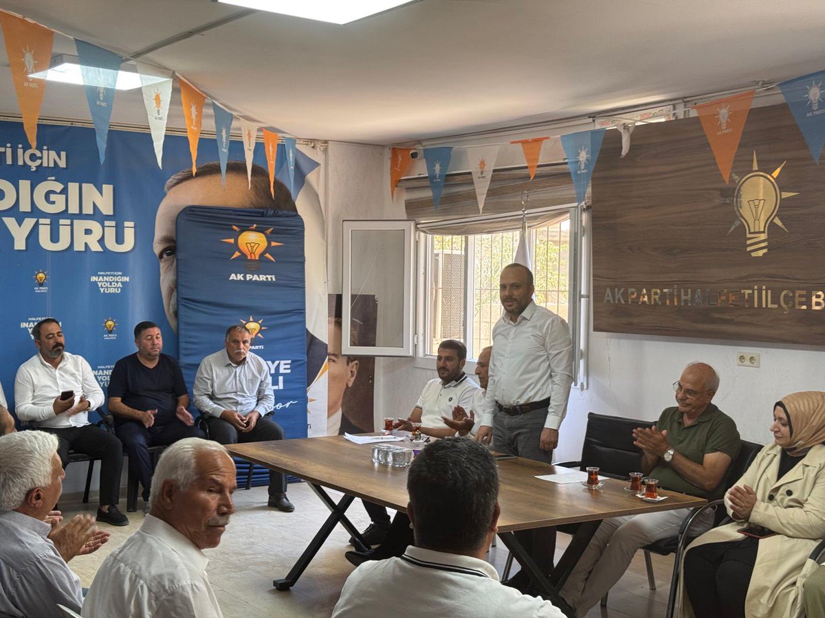 Cetinermehmets's tweet photo. AK Parti Halfeti İlçe Danışma Meclis Toplantımızın hayırlara vesile olmasını diliyorum.

İlçe Danışma Toplantısı için Halfeti İlçe Koordinatörümüz Sayın @IfsaEmin  İlçe Başkanımız Sayın @memet_simsek63 ve emeği geçen tüm teşkilat mensuplarımıza teşekkür ederim.

@RTErdogan @abuyukgumus @hakanaksu058 @farukaytek @milhamigunbegi @HalilAk6306 @Nezihe49861797 @akpartiurfa @Akpartihalfeti1