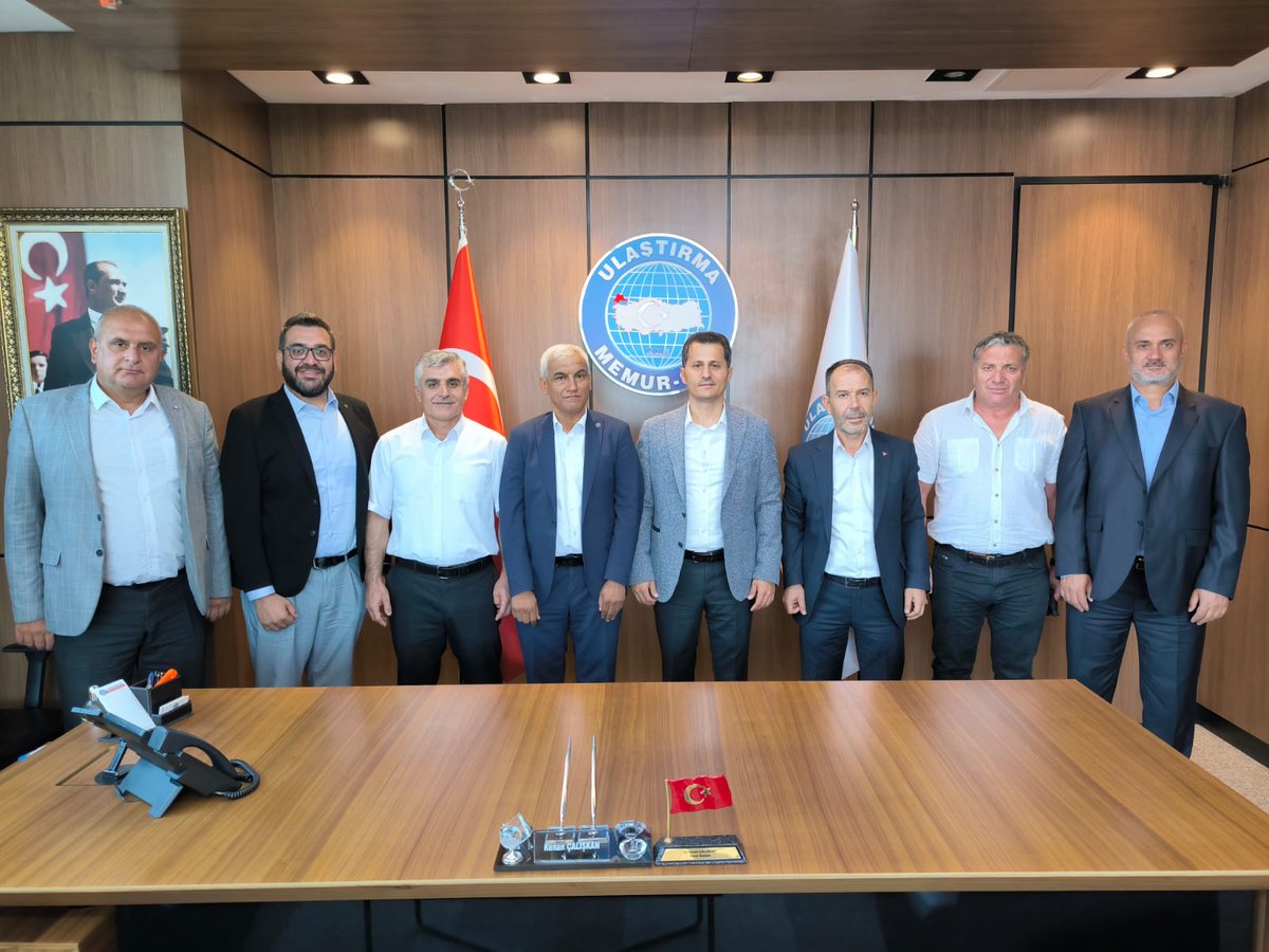 📍 Ankara 1 No’lu Şubemizden Genel Başkanımıza Ziyaret 

Ankara 1 No’lu Şube 7. Olağan Genel Kurulu'nda güven tazeleyerek yeniden seçilen Şube Başkanımız Erkan Güler ve yönetim kurulu üyeleri, Genel Başkanımız Dr. Kenan Çalışkan'a ziyarette bulundular. 

Kıymetli başkanımız ve