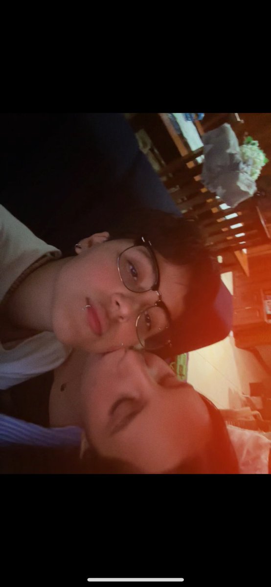 erin 🪇 tweet media