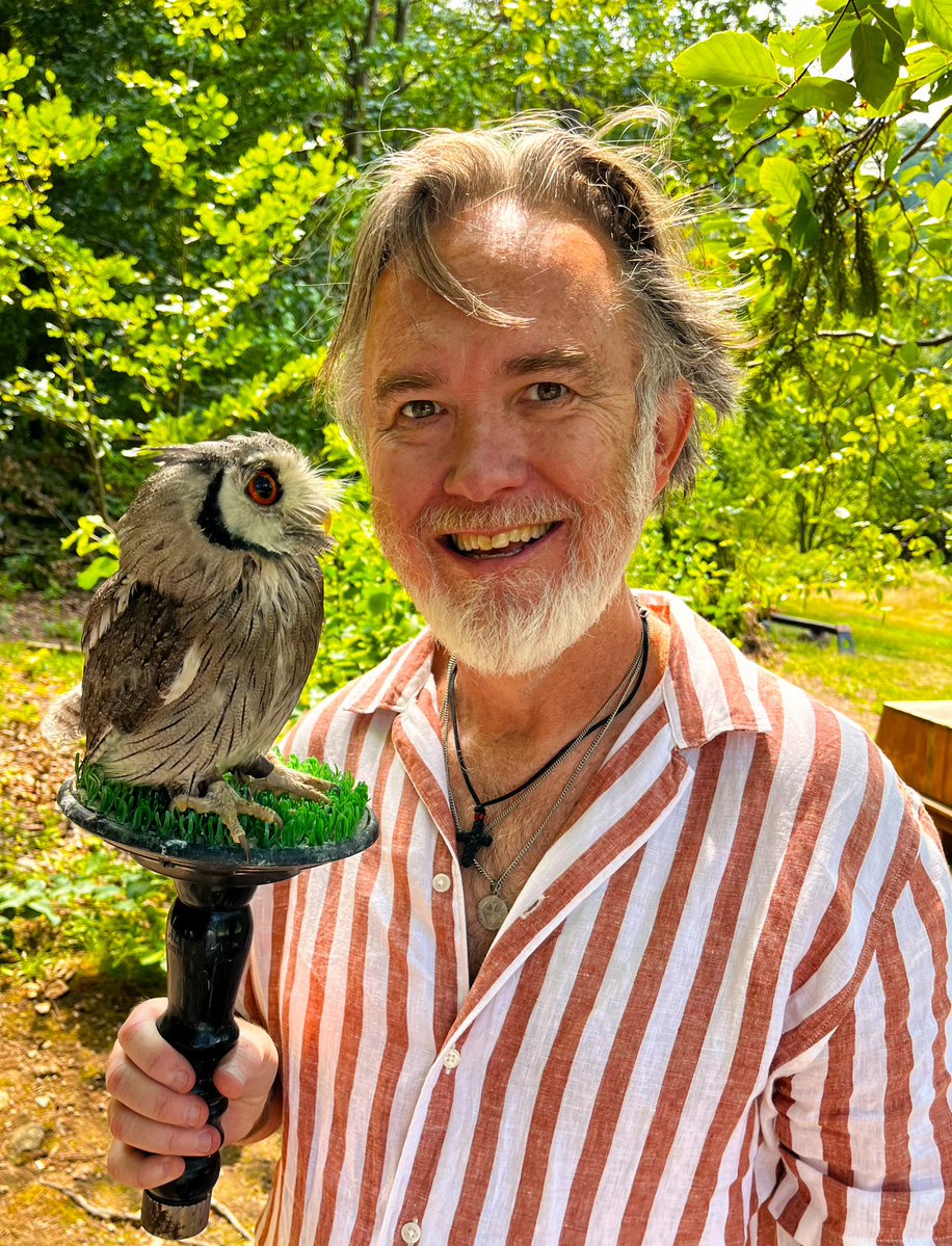 roddreher's tweet image. Made a new friend in Transylvania. Owls are the best birds!