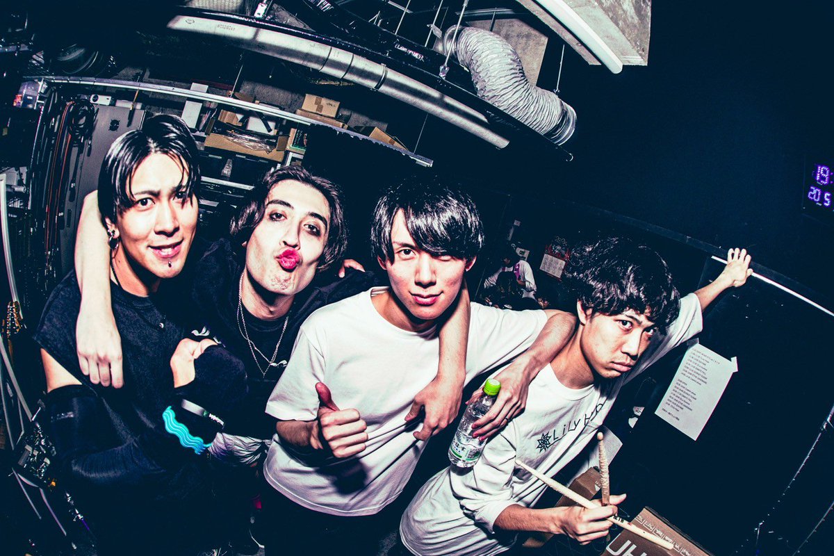 LilyHope_info's tweet photo. 🟦LIVE PHOTO (全体ショット)🟦

＿＿＿＿＿＿＿＿＿＿＿＿＿
2025.6.22 - MAIRO
Lily Hope pre,
DOPE MOMENTS _ vol.1
￣￣￣￣￣￣￣￣￣￣￣￣￣

Photo by Shoji @blue_1231xxx https://t.co/YtL6Stqsux