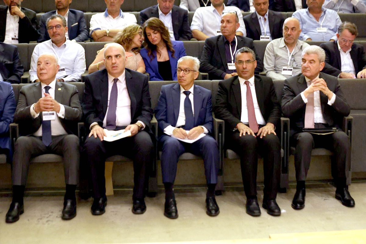 MoaLebanon's tweet image. النقابة اللبنانية للدواجن تنظم مؤتمراً لإطلاق "الاستراتيجية الوطنية لقطاع الدواجن"
#الزراعة_نبض_الأرض_والحياة
#وزارة_الزراعة
#وزير_الزراعة
صفحة وزارة الزراعة على فيسبوك:
facebook.com/MOALebanonOffi…
موقع وزارة الزراعة:
agriculture.gov.lb/Media/News/202…