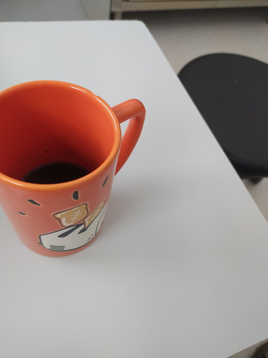 druga.prvu sam prolila.
mobitel ne valja..

gosti otišli.
još malo pa godišnji odmor.