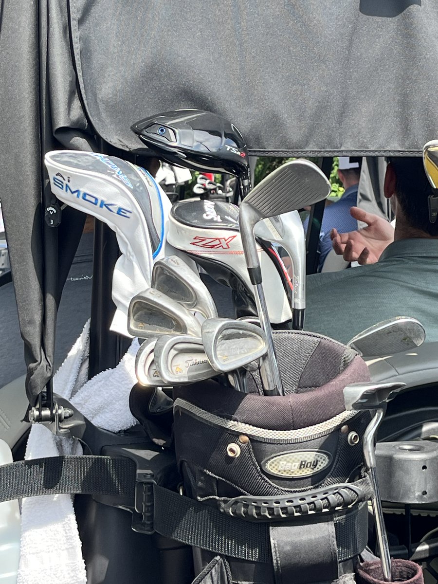 KingSlenderNES's tweet image. Who is commenting on bag setups now that @Eldricks_hoes has vanished? @Top100Rick
The devotion to these DCIs is killing me