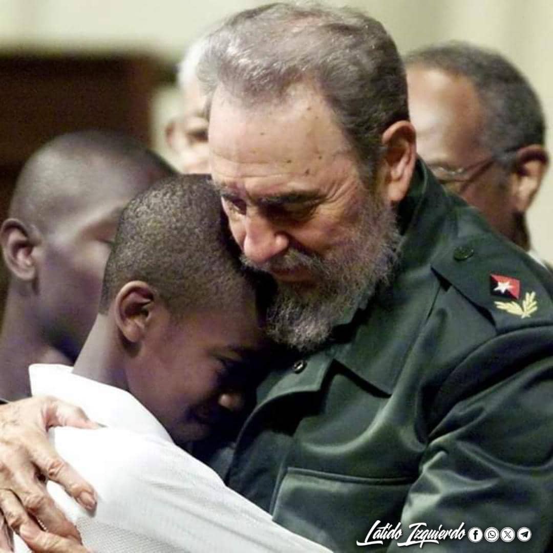 Con el Valor de la Razón (@valorrazon) on Twitter photo <a href="/Latido_Izquierd/">Latido Izquierdo</a> <a href="/IzquierdaUnid15/">Izquierda Latina 💪</a> <a href="/DefendiendoCuba/">Defendiendo Cuba</a> <a href="/beatriz77748/">Beatriz Rojas ❤🌹</a> <a href="/EVilluendasC/">Enrique Villuendas</a> <a href="/Vicente73977721/">Vicente Leal 🇨🇺🇵🇸🇧🇷🇻🇪🇳🇮</a> <a href="/David_qva/">DAViD.cu</a> <a href="/kitty_894/">๑۩۞۩๑(🌹ヨハンナ🌹)๑۩۞۩๑</a> <a href="/LemaCelina/">Celina Charrúa 🇺🇾🌱 Patria Grande</a> <a href="/Atego16/">@🅰🆃🅴🅶🅾 🇳🇮</a> <a href="/agnes_becerra/">Agnes Becerra</a> Los valores que defendemos estan en el legado de #Fidel.
#CubaEstáFirme
#LatidoIzquierdo
#ValorYRazón <a href="/Latido_Izquierd/">Latido Izquierdo</a> <a href="/IzquierdaUnid15/">Izquierda Latina 💪</a> <a href="/DefendiendoCuba/">Defendiendo Cuba</a> <a href="/beatriz77748/">Beatriz Rojas ❤🌹</a> <a href="/EVilluendasC/">Enrique Villuendas</a> <a href="/Vicente73977721/">Vicente Leal 🇨🇺🇵🇸🇧🇷🇻🇪🇳🇮</a> <a href="/David_qva/">DAViD.cu</a> <a href="/kitty_894/">๑۩۞۩๑(🌹ヨハンナ🌹)๑۩۞۩๑</a> <a href="/LemaCelina/">Celina Charrúa 🇺🇾🌱 Patria Grande</a> <a href="/Atego16/">@🅰🆃🅴🅶🅾 🇳🇮</a> <a href="/agnes_becerra/">Agnes Becerra</a> Los valores que defendemos estan en el legado de #Fidel.
#CubaEstáFirme
#LatidoIzquierdo
#ValorYRazón
