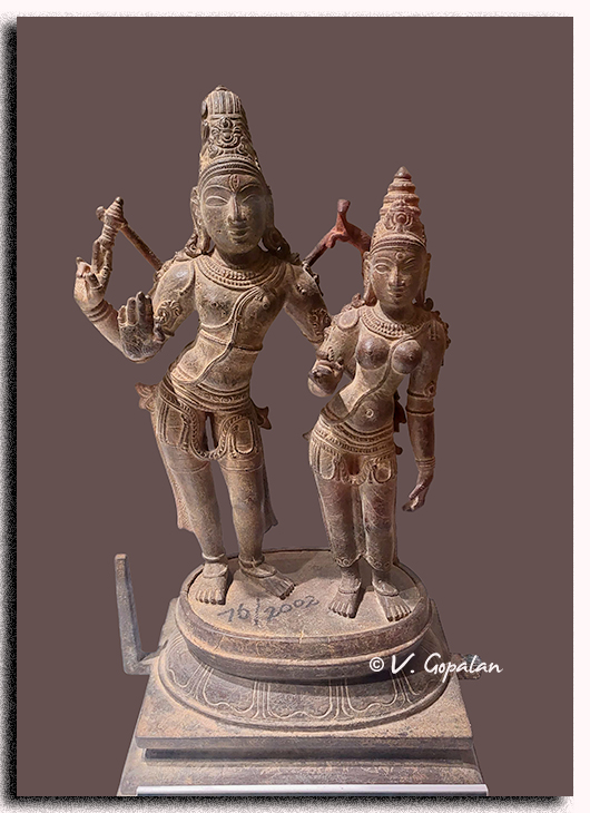 TheGopalan's tweet image. Beautiful bronze sculptures of Pradoshamurti!
Pic-1 13th century from Thiruvarur district
Pic-2 13th century from Nagapattinam district
Both are in Govt Museum, Chennai