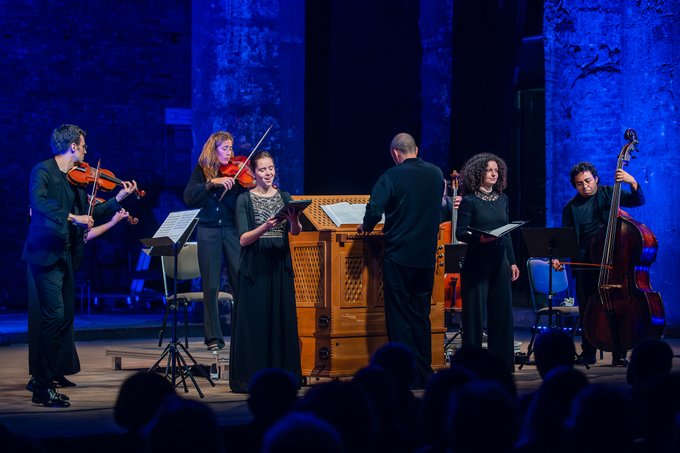 CSantiagoAragon's tweet image. ⭐️ 6 AGOSTO | CANFRANC ESTACIÓN
22:30 h Iglesia
🌿 BACHCELONA CONSORT
Daniel Tarrida, clave y dirección
VERGNÜGTE RUH: EL BACH MÁS ÍNTIMO
🎻 Descarga de invitaciones desde la web oficial festivalcaminosantiago.bticket.es