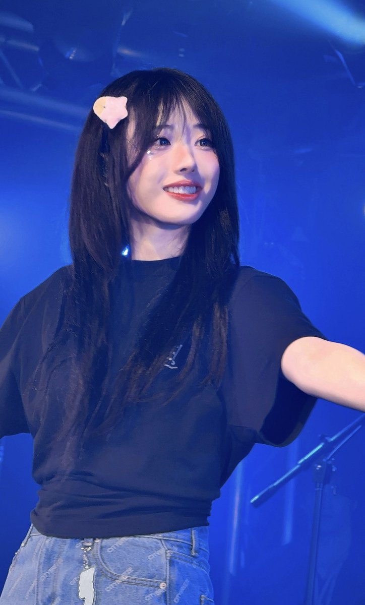 2025.04.10  『1, 2, QWER! in OSAKA』

세계에서 가장 빛나고 있어 💠⋆꙳

#QWER  #냥뇽녕냥  #Hina  #히나  <a href="/hapycb/">Hina .•♡</a>