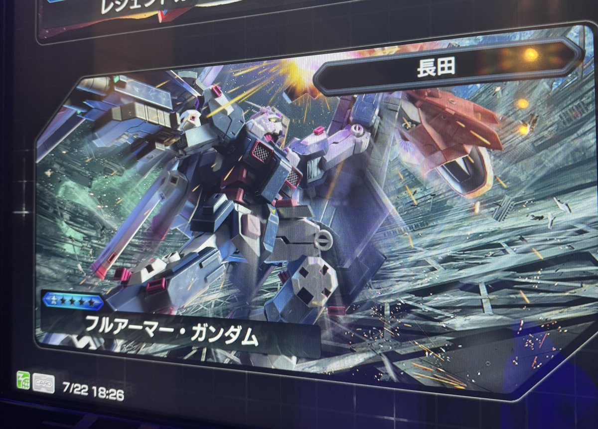 ngt_zaku_'s tweet image. 今作のフルアーマーの立ち絵に国技館GGGPで配布された背景がベストマッチすぎて最早一枚の絵