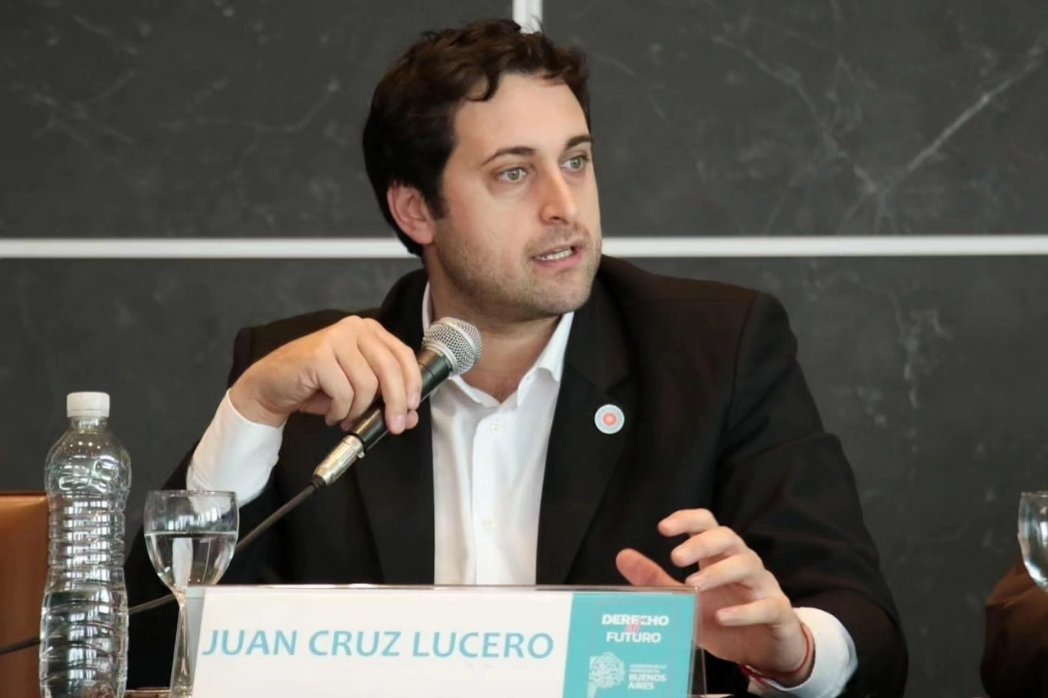 #AHORA | Hablamos con <a href="/JuanxLuceroOk/">Juan Cruz Lucero</a>, subsecretario de Asuntos Portuarios de <a href="/BAProvincia/">Gobierno PBA</a> en <a href="/Produccion_PBA/">Min. Producción, Ciencia e Innovación Tecnológica</a>.

📻#Napalm
💻provinciaradio.com.ar