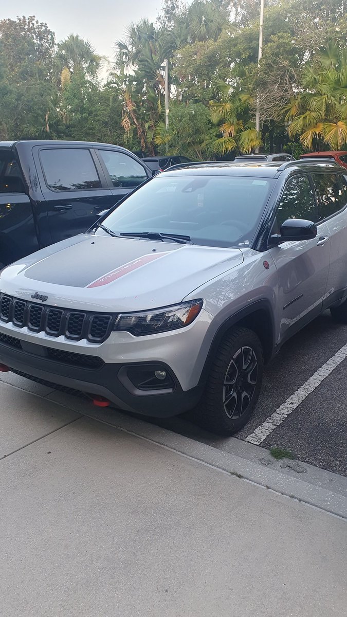 Spike_irl's tweet image. Interesting rental to get in Orlando. Any streamers need collected from the airport or driven up a mountain 🤣