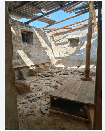CGT's tweet image. Rehabilitación de daños en el Destacamento penal de Bustarviejo (Madrid)
Una tormenta ha destrozado la cubierta del Destacamento penal franquista más visitado de España. Se ha abierto una campaña para poder repararlo
Toda la info migranodearena.org/reto/rehabilit…