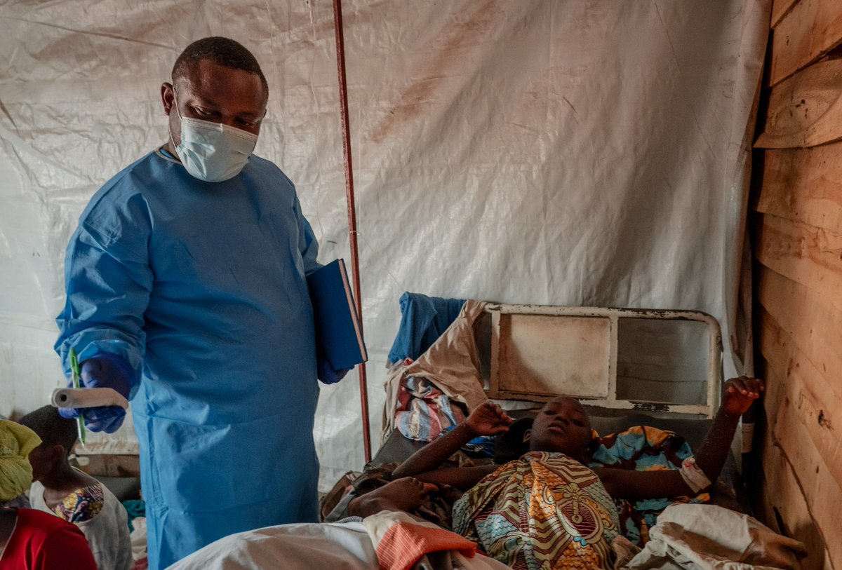 WHOAFRO's tweet image. #Cameroon reports first-ever mpox cases since November 2024. Response measures, including disease surveillance and detection, prevention, treatment & care are being reinforced.
@WHO is supporting Cameroon & countries across the region end the outbreaks. A total of 21 African…