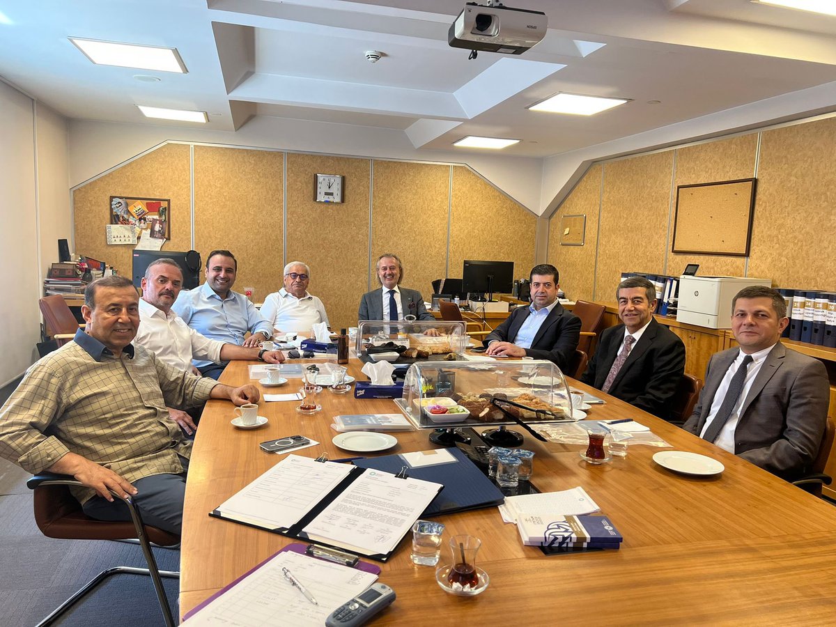 İTO Eğitim Komitesi Temmuz Ayı Aylık Olağan Toplantısındayız. <a href="/itokurumsal/">İstanbul Ticaret Odası (İTO)</a> <a href="/IbrahimTaselFDD/">İbrahim Taşel</a> <a href="/tekinmuratt/">Murat Tekin</a> <a href="/zaferozturkfk/">Zafer Öztürk</a> <a href="/fuaterez/">Fuat Erez</a> <a href="/vedat_toy/">VEDAT TOY</a>