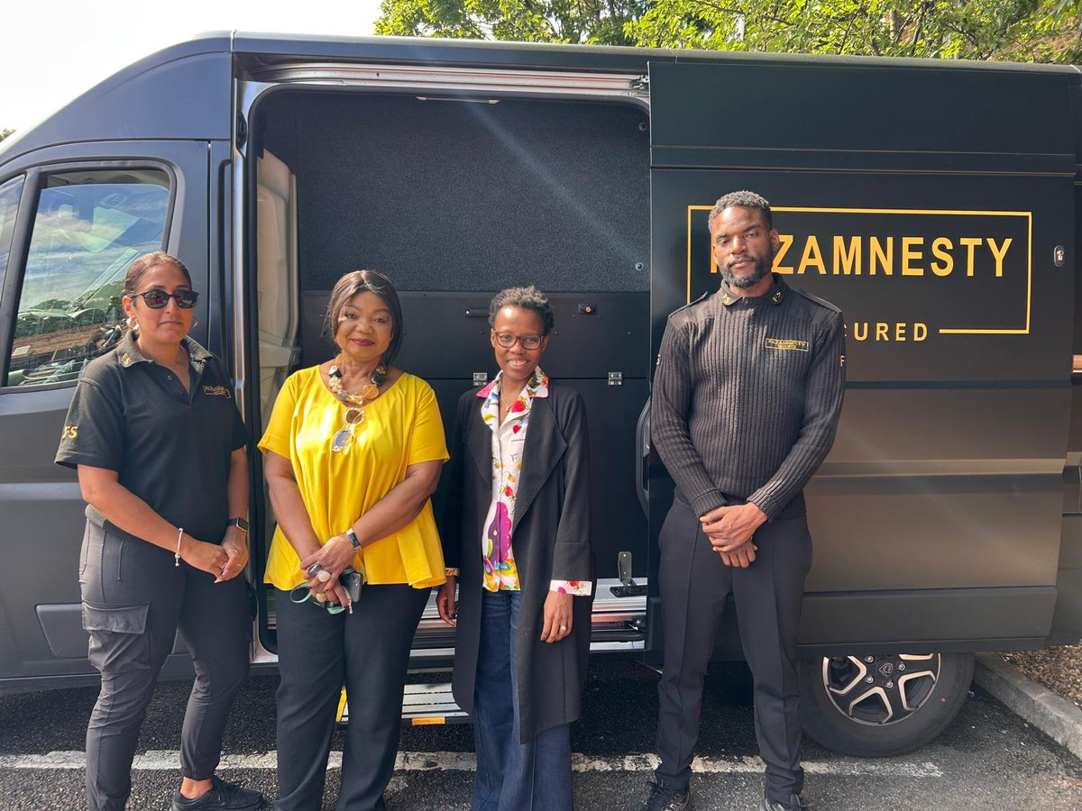 sfajanathomas's tweet image. Starting from 1 August 2025, carrying ninja swords will be illegal in the UK, both in public and private settings. In preparation for this ban, the Home Office is supporting Fazamnesty's tour across the UK, providing people with a safe way to dispose of these knives. The van…