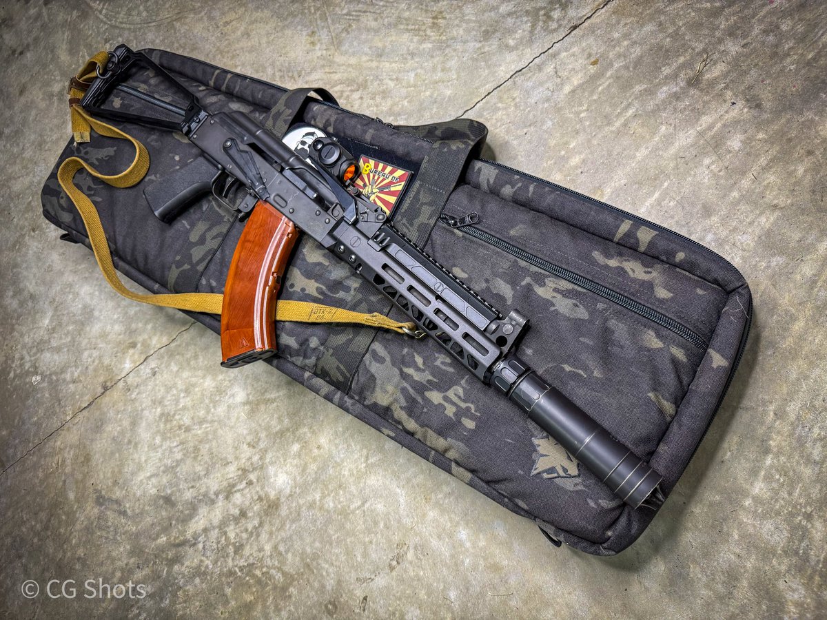 christian_grest's tweet image. Where my AK Fans at? Old Draco-C brought to the modern age with the help of some JMAC Custom goodies like the MMS Handguard and triangle folder. Rocking a slicked up ALG trigger, Sig Romeo 5 optic and a Rugged Razor 7.62. Travel protection provided by Lynx Defense as always!…