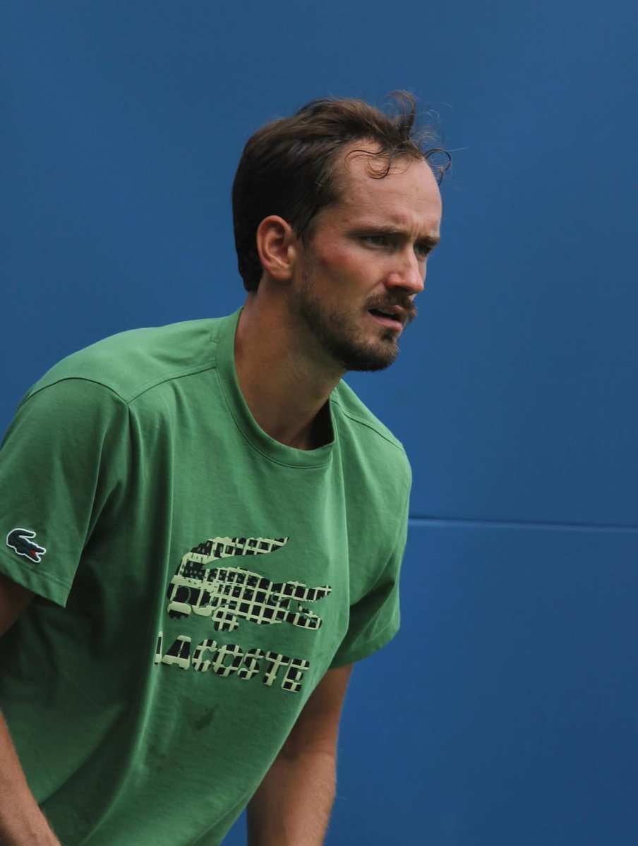 dmedvedevfans's tweet image. Keep working in DC π
@DaniilMedwed | @mubadalacitidc