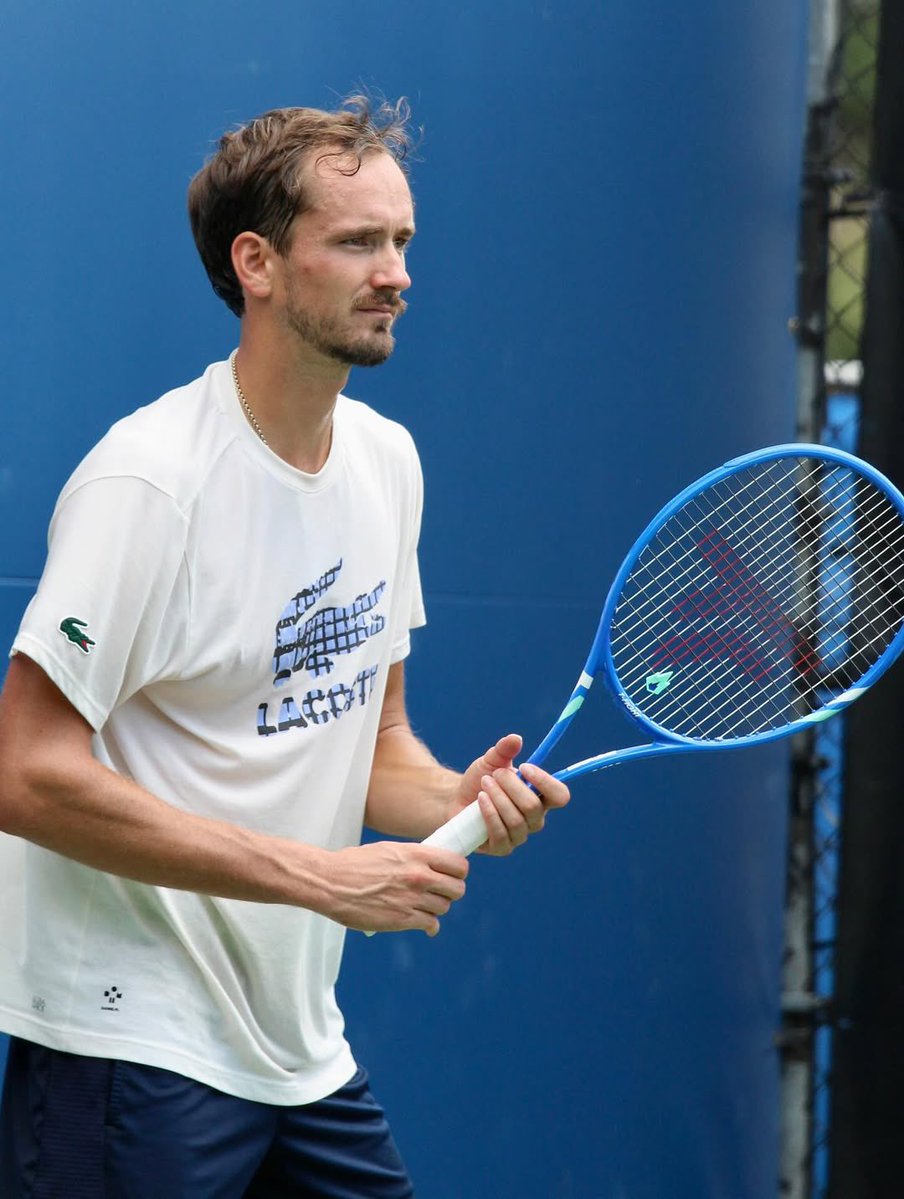 dmedvedevfans's tweet image. Keep working in DC π
@DaniilMedwed | @mubadalacitidc