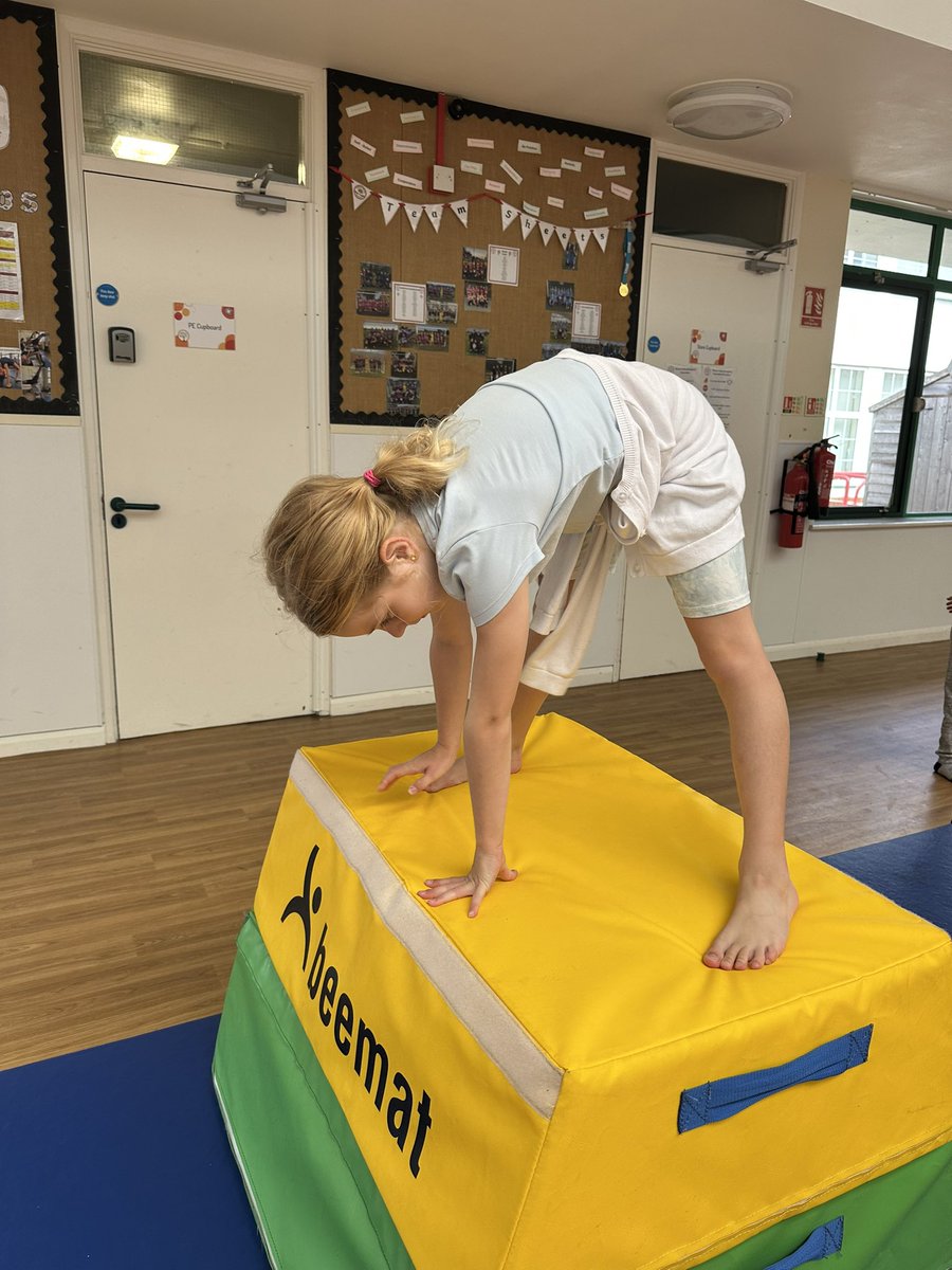 LEOsports7's tweet image. Our @LEOsports7 Gym, Cheer & Dance camp are off to an incredible start. We're making huge progress on new stunts, developing gymnastics skills, and creating some fantastic routines🤸🏼♀️.
Looking forward to the rest of the week!
#WeAreLEO