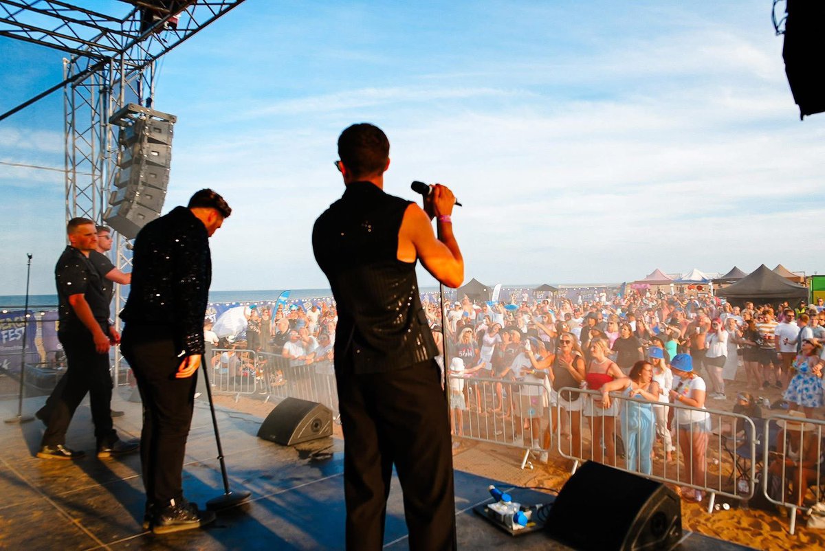 BEACH FEST tweet media