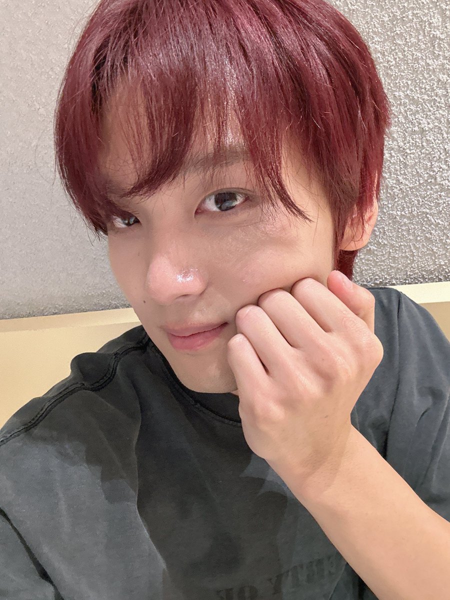 hhhhh_on23's tweet image. 너 애기 맞아 ㅜ ㅜ
