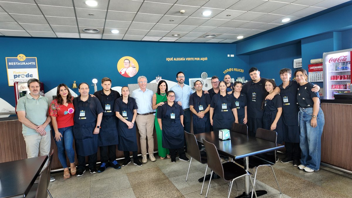 EmpleoJuntaCordoba (@empleojuntacor) on Twitter photo 📍 En la cafetería del <a href="/ParqueJoyeroCor/">ParqueJoyero Córdoba</a> se forman 15 personas desempleadas con discapacidad en #Hosteleria gracias a un proyecto de <a href="/FundacionProde/">Fundación PRODE</a> con apoyo de <a href="/EmpleoJunta/">Consejería de Empleo, Empresa y Trabajo Autónomo</a>
Formación real, empleo digno e inclusión desde lo local 📍 En la cafetería del <a href="/ParqueJoyeroCor/">ParqueJoyero Córdoba</a> se forman 15 personas desempleadas con discapacidad en #Hosteleria gracias a un proyecto de <a href="/FundacionProde/">Fundación PRODE</a> con apoyo de <a href="/EmpleoJunta/">Consejería de Empleo, Empresa y Trabajo Autónomo</a>
Formación real, empleo digno e inclusión desde lo local