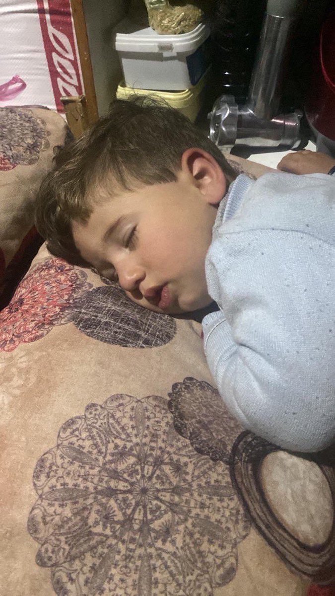 SQadih18061's tweet image. Please, my friends and brothers, I need $200 to provide any kind of food for my children. Please donate and share this article. I apologize for my many questions. Please donate. Your brother is a falcon.
🙏♥️
& gofund.me/4622c497