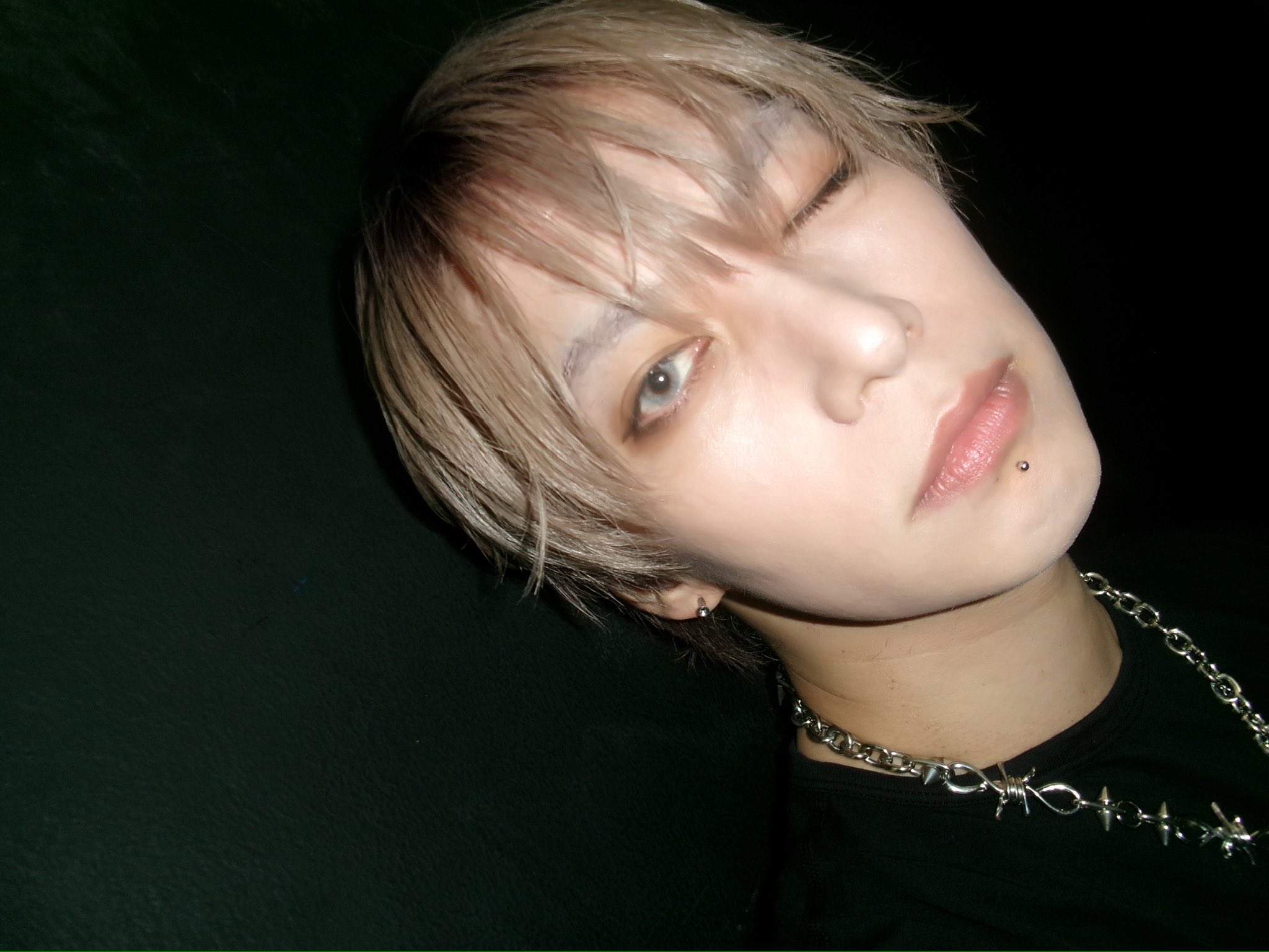 武瑠 PROFILE- | 武瑠 Official Web Site