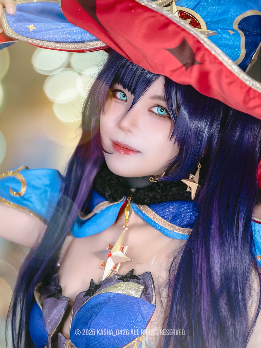 내 이름은 “아스트라지스트 미우뮤 메기스토스”, 점성?술사에요

M. <a href="/miumyu_cosplay/">미우뮤 miumyu</a> 
P. <a href="/Kasha_0426_/">카샤</a> 

인스타
⭐️ instagram.com/kasha_0426