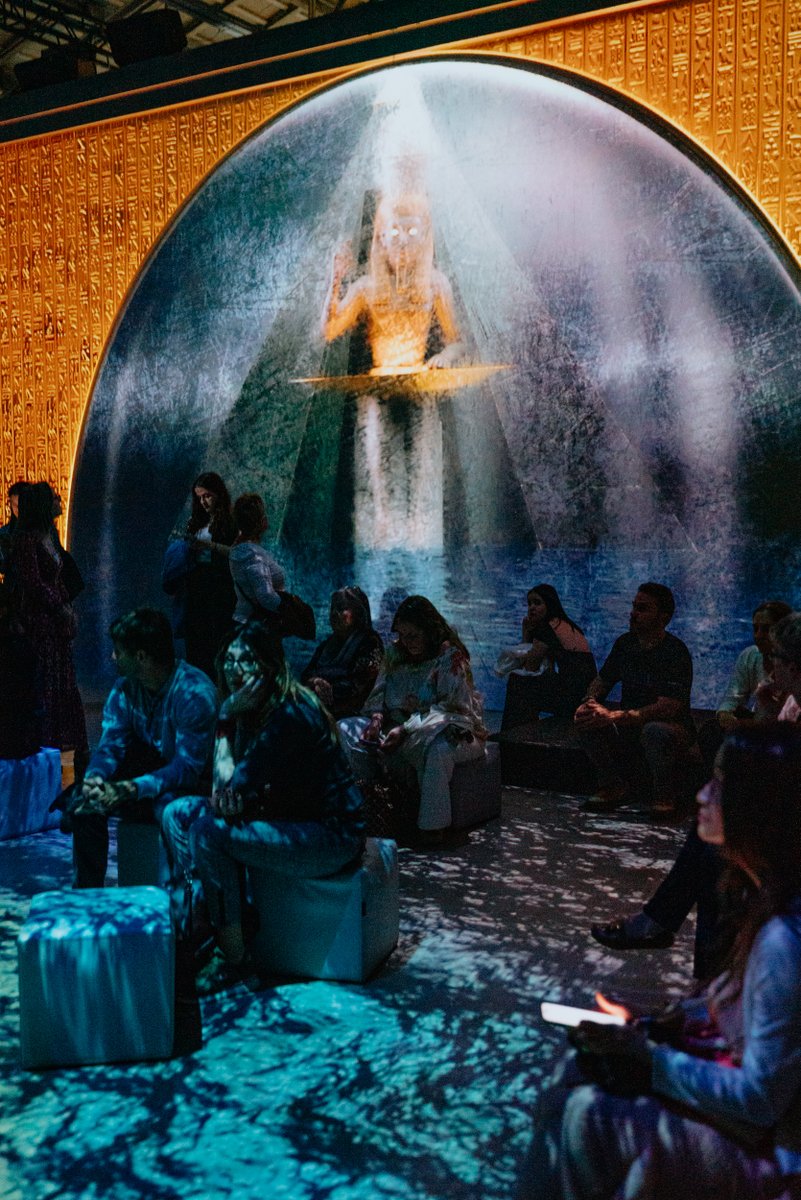 Última semana para vivir la experiencia Tutankamon.
La exposición inmersiva que ha conquistado a miles de visitantes se despide de Valencia.

¡Solo hasta el domingo 27 de julio!
Descubre los secretos de la tumba del faraón niño en la mayor exposición de artes digitales sobre el