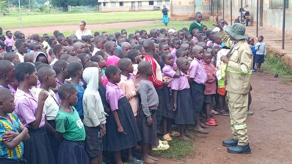 swrwug's tweet image. Our CLOs @SWRWUG, with support from @TotalEnergiesUG under the Community Road Safety Project, conducted impactful #RoadSafety sessions at Busingiro P/S (Upper Buliisa) & Buhamba P/S #Hoima reaching over 595 pupils today.
#CommunityImpact #VisionZero #RoadSafetyUG #TotalEnergies
