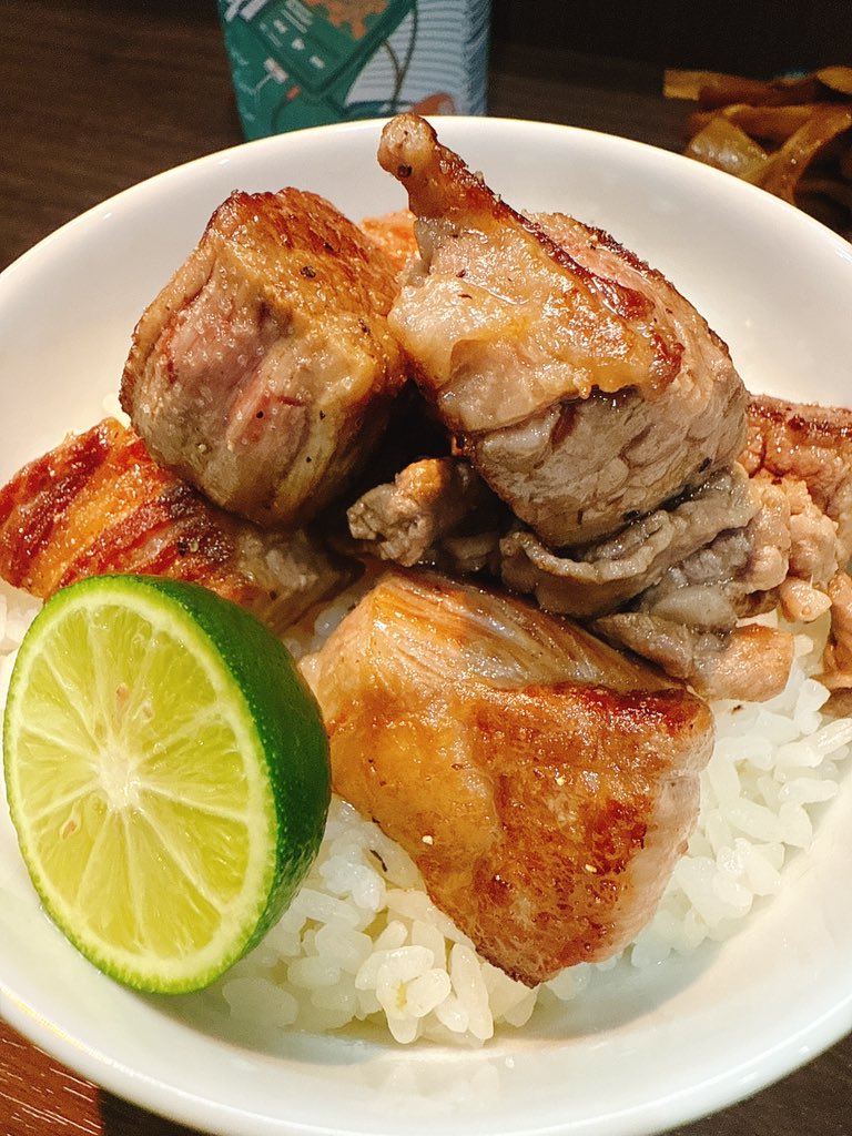 Q3_8686's tweet image. Noodle&amp;amp;Spice curry  今日の1番
#らーめんウォッチ麺
#今日の1番
🍜烏賊濃厚煮干ソバ＋たまねぎ
🍚A5和牛の赤身サイコロステーキごはん
🍺ビールspecial thanks ﾓﾝﾁｬｻﾝ
Hey Omachhi！
久々の烏賊しかも今回はぶっ濃いスープで相方は食べごたえ抜群の和牛赤身！最強タッグにまさかの融合文字数
