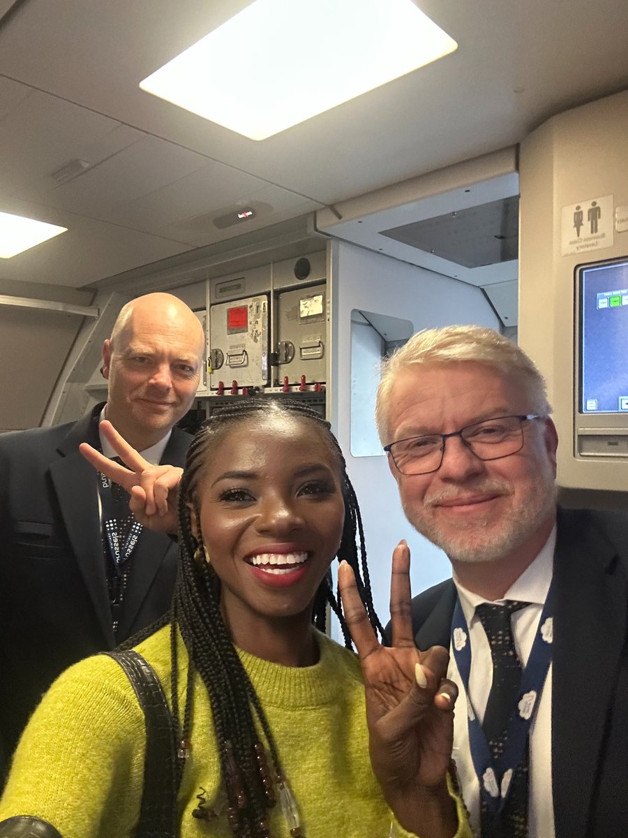 akosuashirly's tweet photo. It’s not every day you start your flight in the cockpit with the pilots for over an hour observing &amp; asking questions.

Still not over this opportunity! As a travel creator &amp; aviation lover, this was a dream come true.

Thank you @FlyingBrussels &amp; Captain Philippe Platteborze.✈️ https://t.co/6lxITYIdVt