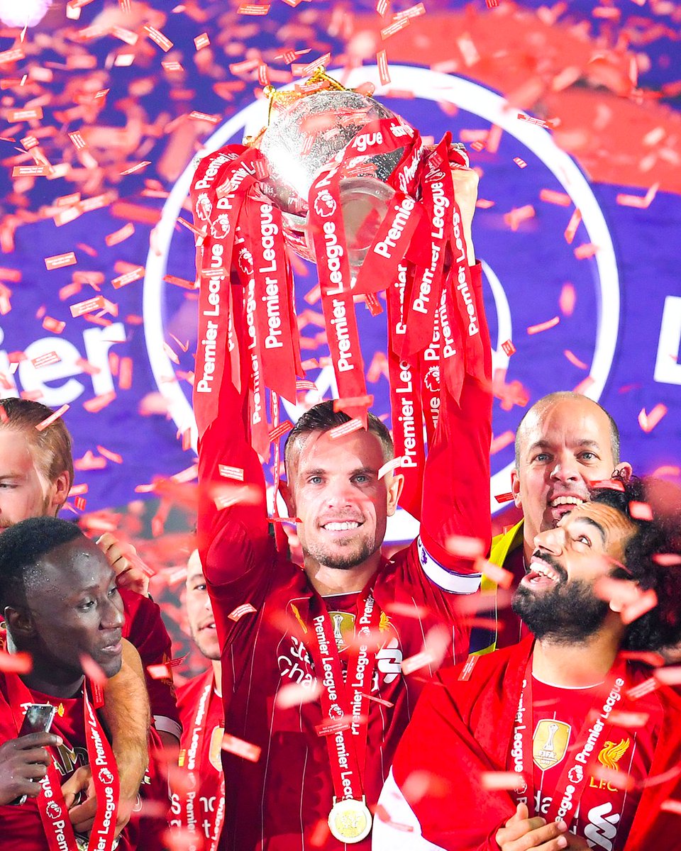 brfootball's tweet image. It's been five years since Liverpool broke their 30-year trophy drought and lifted the Premier League.
This year they got to do it again...but in front of fans ❤️