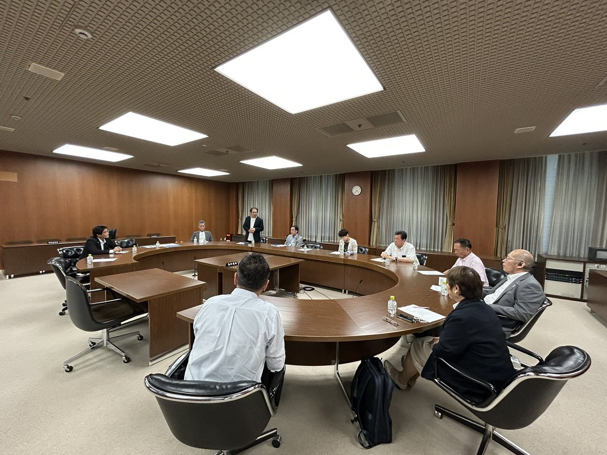 morimotoyu1roh's tweet image. 本日は #大阪拉致議連 役員幹事会を開催。総会の内容等について話し合いました。
昨年度は大阪市会と府議会での意見書採択が可決され、万博開催期間中における会場でのブース出展の実現に努めてきました。
定例総会は8月31日13時から開催します。

#森本雄一郎
#北朝鮮拉致問題
#寝屋川市議会議員