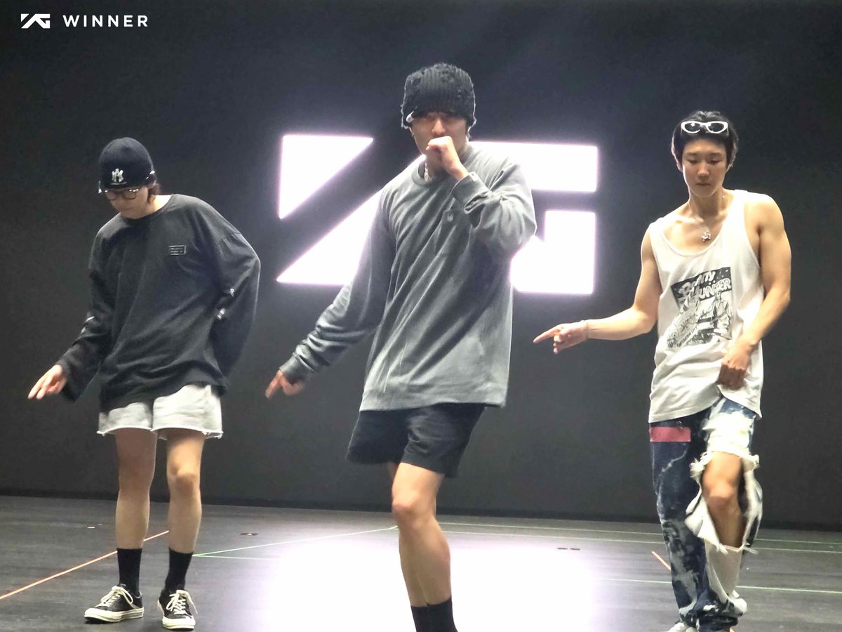 yginnercircle's tweet image. #HELLOINNERCIRCLE
#W_NOW D-3
์ด๋ฒ ์ฃผ ๊ธํ ์ผ์ ๋ณด๊ฒ ๋
๊ฐ์ ์์ ์๋ ๐
#WINNER #์๋ #2025 #CONCERT
#IN_OUR_CIRCLE #SEOUL
#OLYMPIC_HALL #YG
