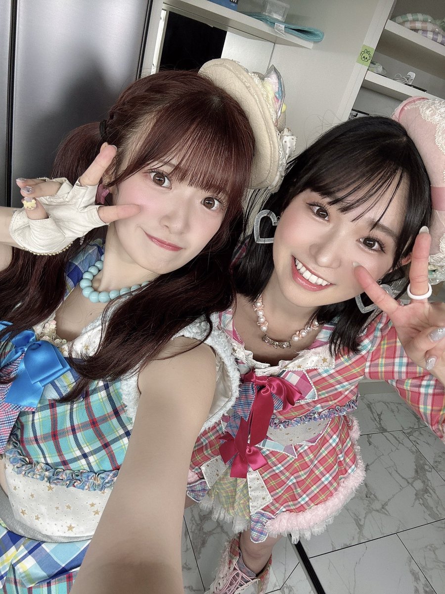 muto_orin's tweet image. #RESET公演
ありがとうございました！

ずっきー初日おめでとう🎀♡
一緒に出演できて嬉しすぎたっ

そして終演後にメンバーとスタッフさんが
お誕生日をお祝いしてくださりました🥲🎂
明後日は生誕祭！よろしくお願いします！💐