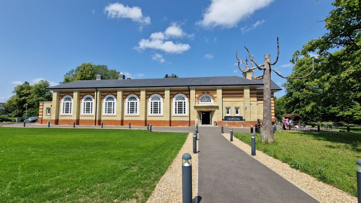 helenmaguiremp's tweet image. Epsom’s unique arts venue, The Horton, will open its gardens for the first time this summer for a season of theatre, family events, and music beginning on 29 July. 🙌
From the dramatic spectacle of The Whale – an 18-metre inflatable creature hosting a theatre show inside its…