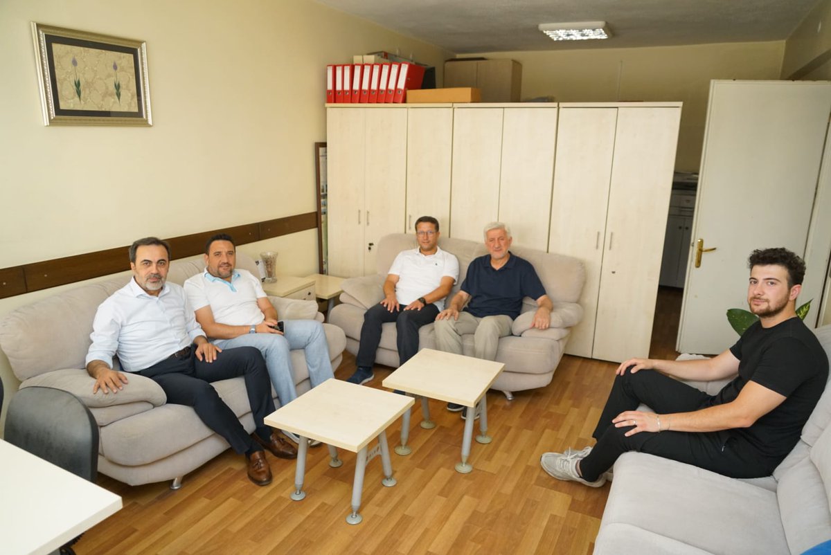 Yönetim Kurulumuz olarak, Reklamcılık ve Promosyon Faaliyetleri (25.) Meslek Komitemizden Meclis Üyemiz Yusuf Erhan Arı'yı ve İkamet Amaçlı Olmayan Yapıların İnşaatı (44.) Meslek Komitemizden Meclis Üyemiz Fethullah Hamidi'yi iş yerlerinde ziyaret ettik.

Komitelerinden
