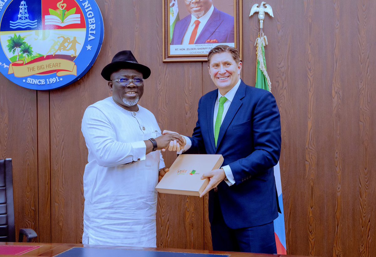 RtHonSheriff's tweet image. Today, I received the top management team of Seplat Energy, led by the Chief Executive Officer (CEO), Mr. Roger Brown, at the Government House in Asaba. We had very useful discussions on collaboration, Corporate Social Responsibility (CSR), our relationship with host communities,…