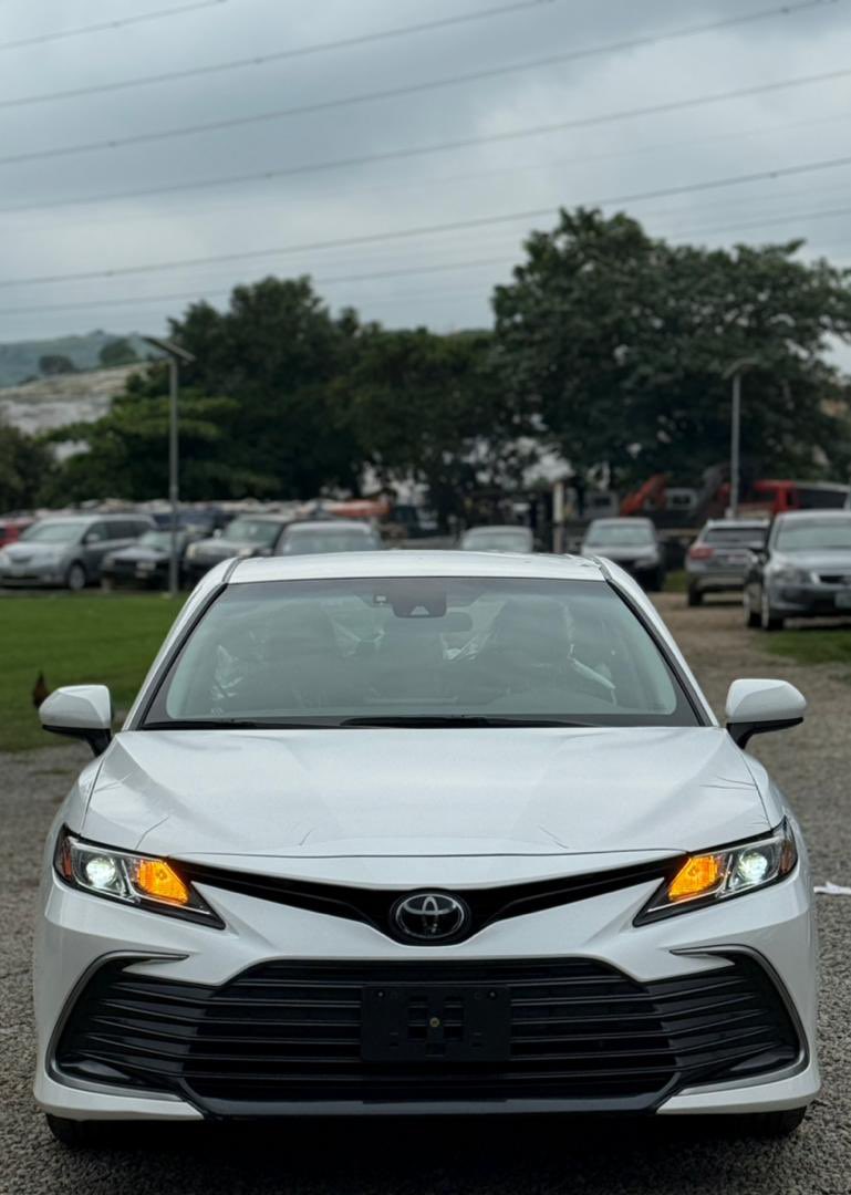 shams_cars's tweet image. BRAND : TOYOTA
MODEL : CAMRY
YEAR : 2023
EDITION : LE
CONDITION : BRAND NEW
DUTY : ✅✅
PRICE : 44,000,000