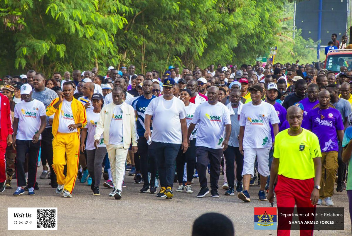 GhArmedForces's tweet image. The Commander of 2 Garrison, Air Commodore Eric Yirenkyi, led personnel of the Ghana Armed Forces to join the Western Regional Minister, Honourable Joseph Nelson, for a 10.5-kilometre health walk in Sekondi-Takoradi.
gafonline.mil.gh/publication/ne…