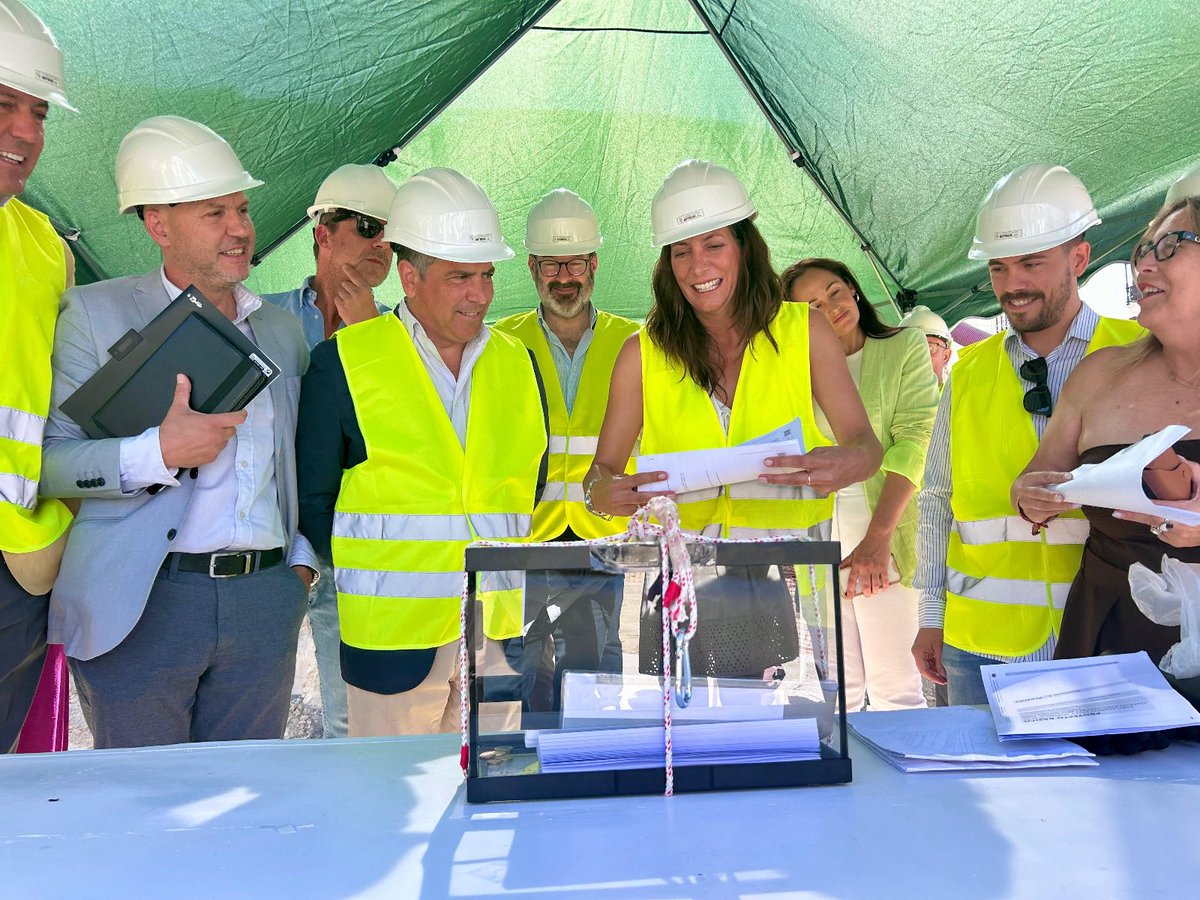 loleslopez's tweet image. Visito las obras de ampliación de la residencia de mayores ‘San Juan de Dios’ en #Montilla, donde @AndaluciaJunta ha destinado 2,8M€ de #FondosNext.
Una actuación que va a permitir ampliar las plazas hasta 75, para que nuestros mayores vivan con la mejor atención y cariño.
