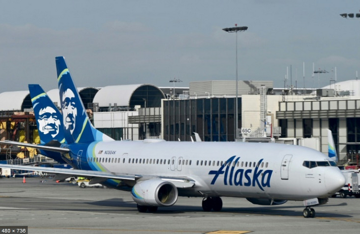 HorsesEnglish's tweet photo. Alaska Airlines grounded due to IT outage. Massive delays! 🚨✈️ 
link :  https://t.co/sXaqBtycMp
---------
#AlaskaAirlines #FlightDelays #TravelChaos #TechFailure #AirlineProblems #TravelUpdate #Cancellations #AirportStruggles #FlightGroundStop #TravelNews https://t.co/D6uUszyorn